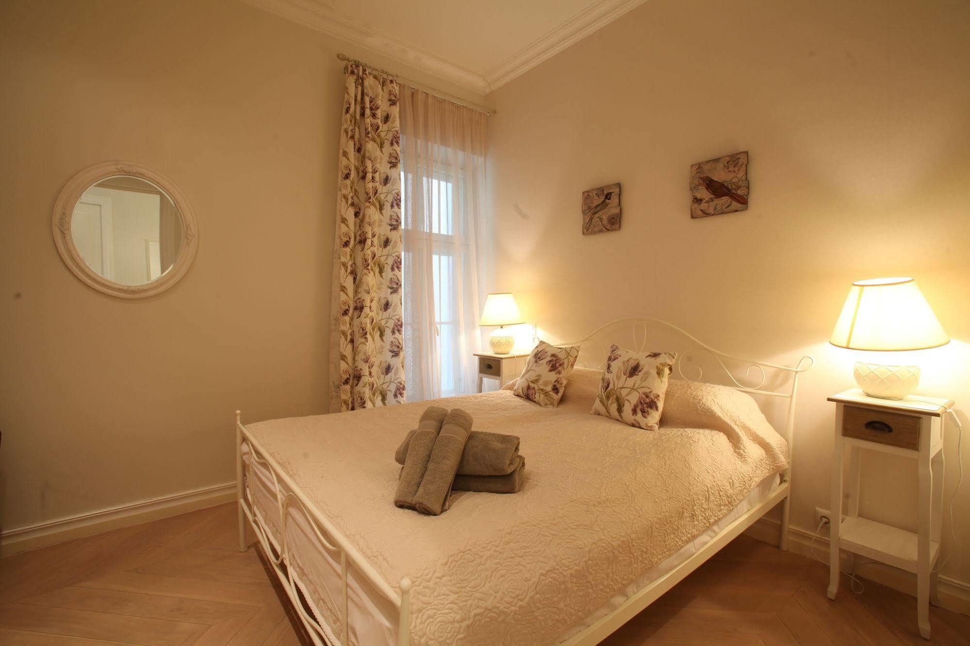 Delta Apartments - Old Town View Apartment ทาลลินน์ ภายนอก รูปภาพ